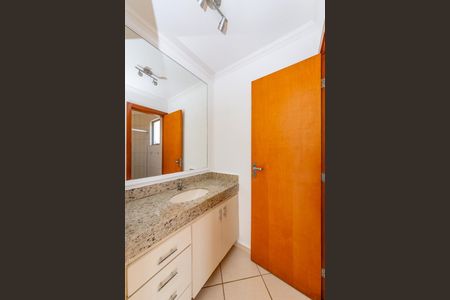 Apartamento à venda com 110m², 2 quartos e 2 vagasBanheiro da Suíte