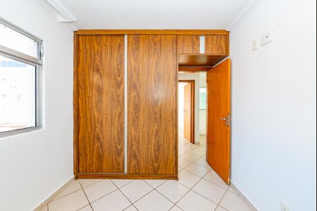 Apartamento à venda com 110m², 2 quartos e 2 vagasQuarto 2