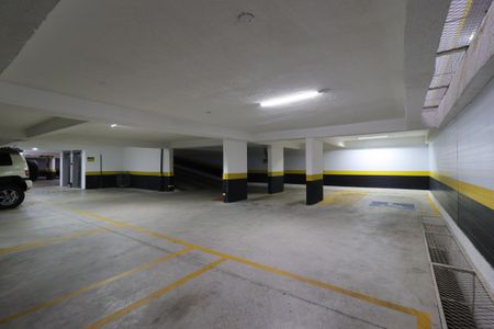 Apartamento à venda com 81m², 3 quartos e 2 vagasGaragem