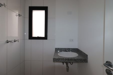 Apartamento à venda com 82m², 3 quartos e 2 vagasBanheiro Social