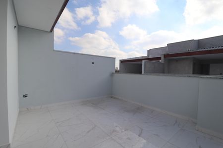 Casa de condomínio à venda com 129m², 3 quartos e 2 vagasCobertura