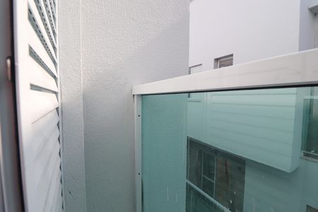 Casa de condomínio à venda com 129m², 3 quartos e 2 vagasVaranda da suíte