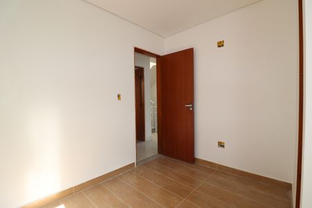 Casa de condomínio à venda com 129m², 3 quartos e 2 vagasSuíte