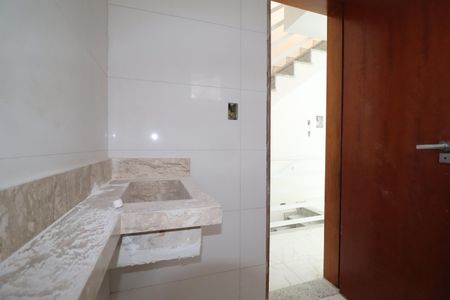 Casa de condomínio à venda com 129m², 3 quartos e 2 vagasLavabo 2