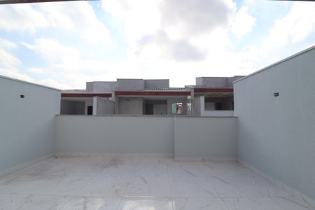 Casa de condomínio à venda com 129m², 3 quartos e 2 vagasCobertura