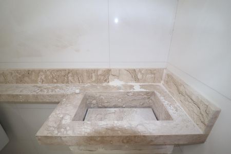 Casa de condomínio à venda com 127m², 3 quartos e 1 vagaLavabo 2