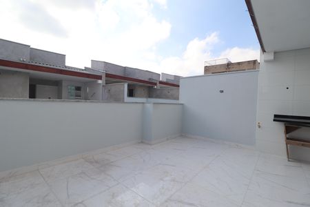 Casa de condomínio à venda com 127m², 3 quartos e 1 vagaCobertura