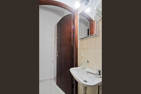 Casa à venda com 150m², 2 quartos e 3 vagasLavabo