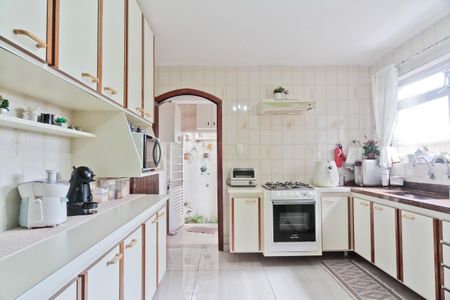 Casa à venda com 150m², 2 quartos e 3 vagasCozinha