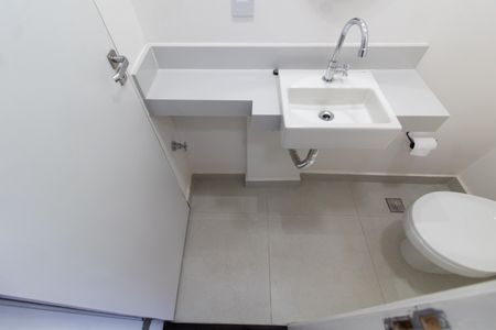 Casa de condomínio à venda com 79m², 2 quartos e 2 vagasLavabo