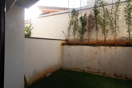 Casa de condomínio à venda com 79m², 2 quartos e 2 vagasÁrea Externa