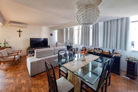 Apartamento à venda com 155m², 4 quartos e 1 vagaSala