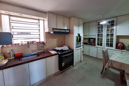 Apartamento à venda com 155m², 4 quartos e 1 vagaCozinha