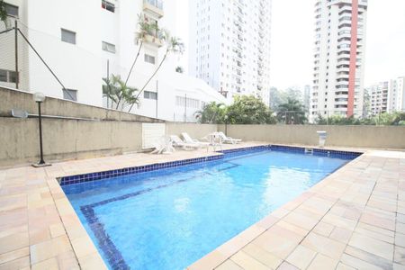 Apartamento à venda com 58m², 2 quartos e 1 vaga Apartamento à venda com 58m², 2 quartos e 1 vagaÁrea comum - Piscina