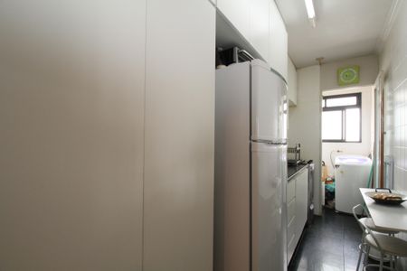 Apartamento à venda com 58m², 2 quartos e 1 vagaCozinha