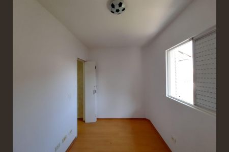 Quarto 2 de casa à venda com 2 quartos, 50m² em Jardim do Papai, Guarulhos