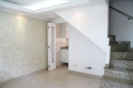 Casa à venda com 50m², 2 quartos e 1 vagaSala