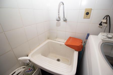 Apartamento à venda com 52m², 2 quartos e 1 vaga Apartamento à venda com 52m², 2 quartos e 1 vagaÁrea de Serviço