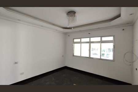 Casa para alugar com 92m², 2 quartos e 2 vagasSala/Cozinha