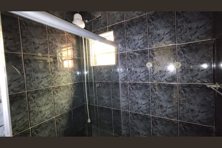 Casa para alugar com 92m², 2 quartos e 2 vagasBanheiro da Suíte
