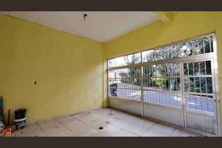 Casa para alugar com 92m², 2 quartos e 2 vagasGaragem