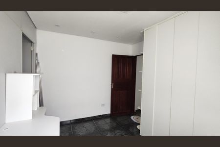 Casa para alugar com 92m², 2 quartos e 2 vagasQuarto 1