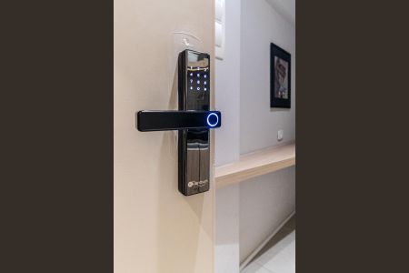 Studio à venda com 29m², 1 quarto e sem vaga Studio à venda com 29m², 1 quarto e sem vagaFechadura Eletrônica