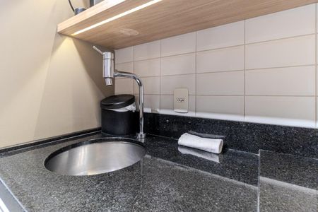 Studio à venda com 29m², 1 quarto e sem vaga Studio à venda com 29m², 1 quarto e sem vagaCozinha