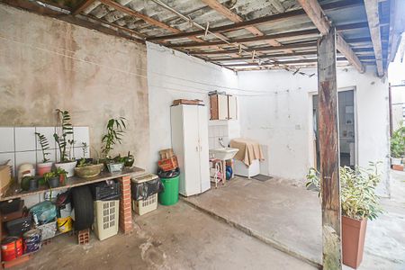 Casa à venda com 130m², 2 quartos e 1 vagaÁrea de Serviço