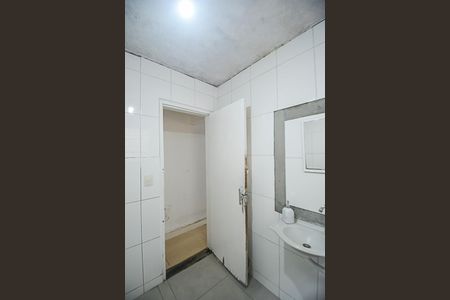 Casa à venda com 130m², 2 quartos e 1 vagaBanheiro 2