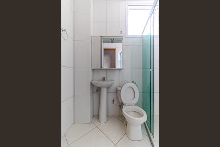 Banheiro de apartamento para alugar com 1 quarto, 48m² em República, São Paulo