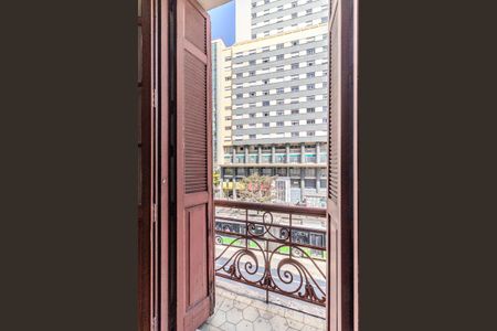 Sacada do Quarto de apartamento para alugar com 2 quartos, 86m² em República, São Paulo