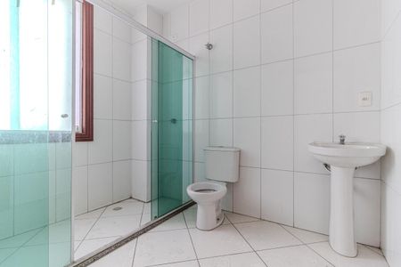Apartamento para alugar com 86m², 2 quartos e sem vaga Apartamento para alugar com 86m², 2 quartos e sem vagaBanheiro da Suíte