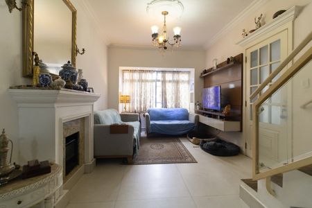 Sala de casa para alugar com 3 quartos, 150m² em Vila Moinho Velho, São Paulo