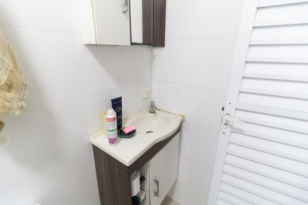 Casa para alugar com 150m², 3 quartos e 2 vagas Casa para alugar com 150m², 3 quartos e 2 vagasBanheiro Social 2
