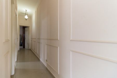 Casa para alugar com 150m², 3 quartos e 2 vagas Casa para alugar com 150m², 3 quartos e 2 vagasCorredor