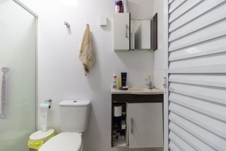 Casa para alugar com 150m², 3 quartos e 2 vagas Casa para alugar com 150m², 3 quartos e 2 vagasBanheiro Social 2