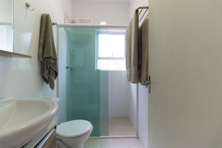 Casa para alugar com 150m², 3 quartos e 2 vagas Casa para alugar com 150m², 3 quartos e 2 vagasBanheiro Social 1