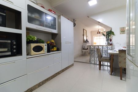 Casa para alugar com 150m², 3 quartos e 2 vagas Casa para alugar com 150m², 3 quartos e 2 vagasCozinha