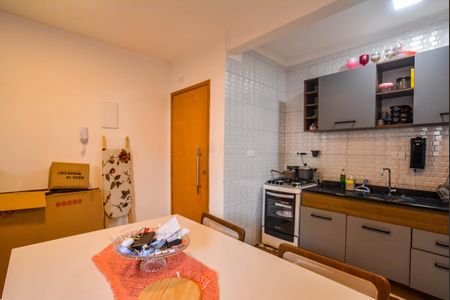 Apartamento à venda com 63m², 2 quartos e 1 vaga Apartamento à venda com 63m², 2 quartos e 1 vagaCozinha