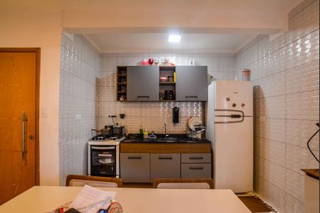 Apartamento à venda com 63m², 2 quartos e 1 vaga Apartamento à venda com 63m², 2 quartos e 1 vagaCozinha