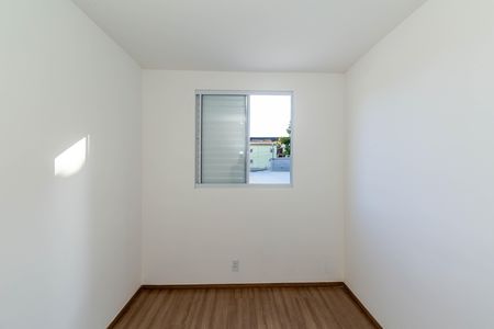 Quarto 2 de apartamento para alugar com 2 quartos, 65m² em Alto Caiçaras, Belo Horizonte