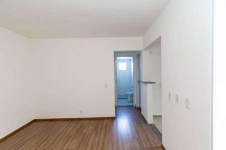 Sala de apartamento para alugar com 2 quartos, 65m² em Alto Caiçaras, Belo Horizonte