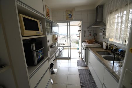 Apartamento à venda com 119m², 3 quartos e 2 vagasCozinha