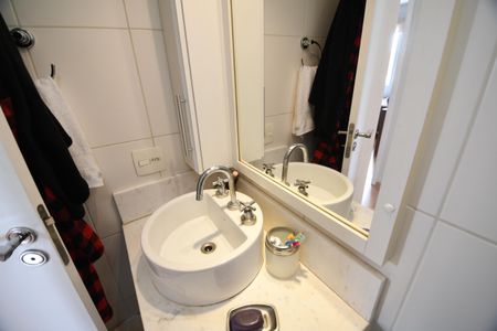 Apartamento à venda com 119m², 3 quartos e 2 vagasBanheiro 2