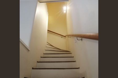 Casa à venda com 254m², 3 quartos e 2 vagas