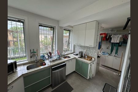 Casa à venda com 254m², 3 quartos e 2 vagas