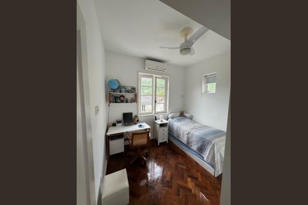 Casa à venda com 254m², 3 quartos e 2 vagas