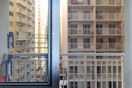 Apartamento à venda com 35m², 2 quartos e sem vagaSacada