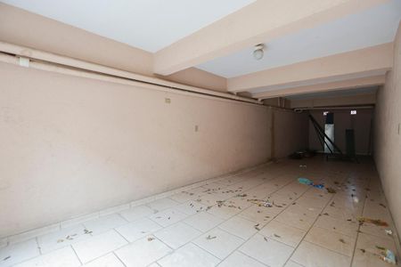 Casa à venda com 510m², 4 quartos e 8 vagas Casa à venda com 510m², 4 quartos e 8 vagasGaragem 2
